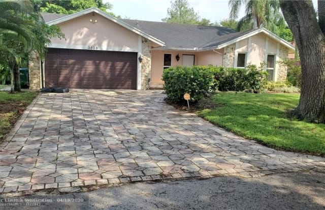 3823 NW 72nd Dr - 3823 Northwest 72nd Drive, Coral Springs, FL 33065
