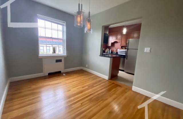 Gorgeous modern 2 bed unit in Brookline available 9/1/26 Gallery 3