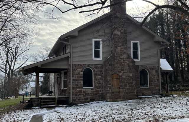 232 Mansion House Rd - 232 Mansion House Road, Lancaster County, PA 17545