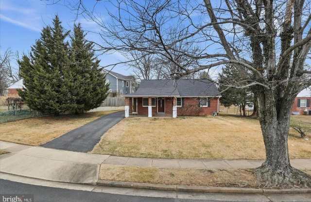 7416 SPORTSMAN Drive photos photos