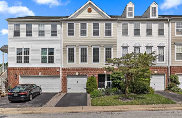 Beautiful Townhome in Ballymeade photos photos