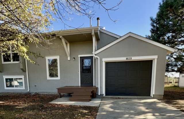 1060 Sitting Bull Court Gallery 1