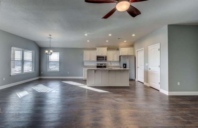 For Lease –  3-Bed / 2-Bath 2219 Kentucky Ave, Joplin, MO Gallery 4