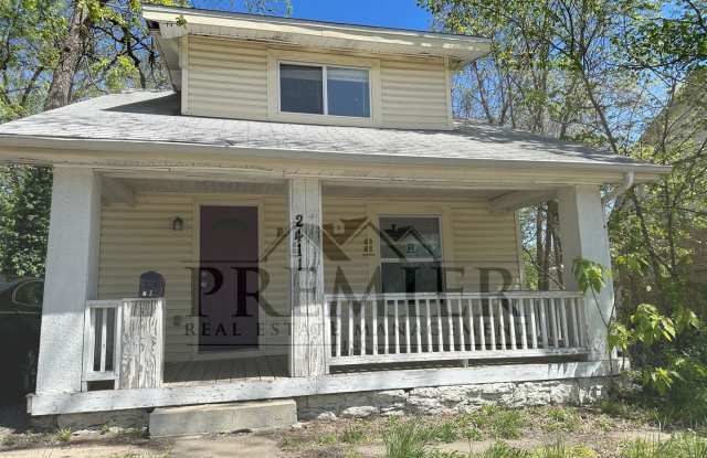 2411 S Sterling Ave, Independence, MO 64052 -Large Home 4 bd/1.5 ba Rent $1199 photos photos