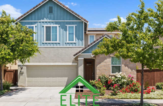 **Modern single-family residence in the highly desirable Natomas neighborhood. SECTION 8 OK** photos photos