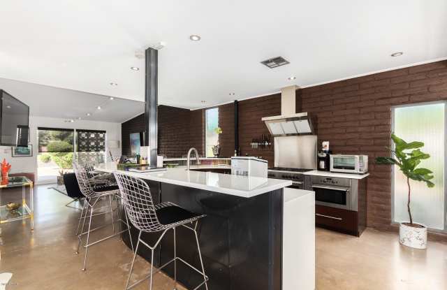 3717 E GLENROSA Avenue Gallery 4
