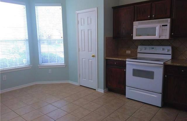 7905 Rosebriar Lane Gallery 4