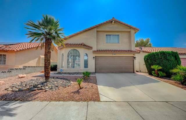 Furnished 4 bedroom home in the Lakes! photos photos