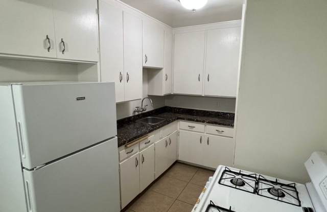 Move in Special!! $1000 off 1st Month's Rent!! Gallery 2
