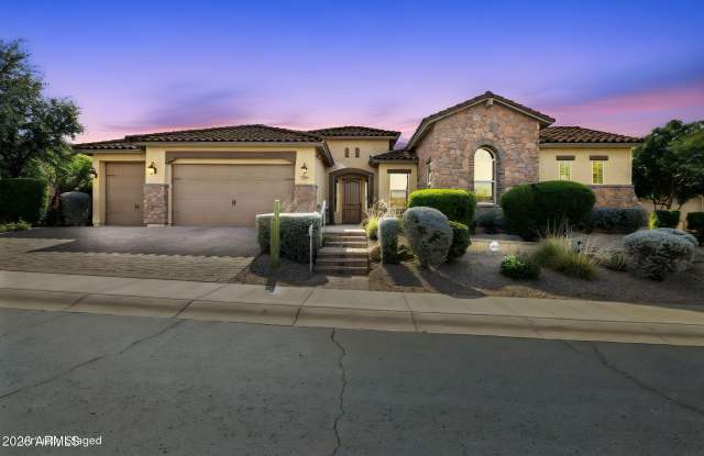 5907 E CALLE DE LAS ESTRELLAS -- photos photos