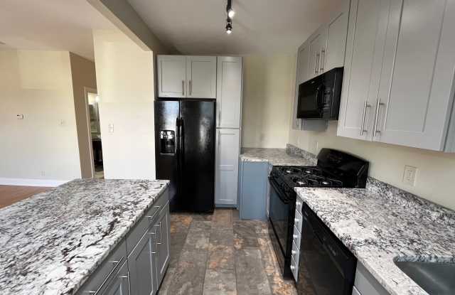 837 Highview St #2 photos photos