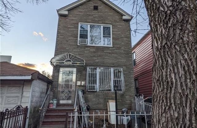 538 East 37th Street - 538 East 37th Street, Brooklyn, NY 11203