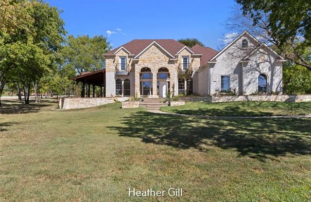 690 Melody Lane - 690 Melody Lane, Lakewood Village, TX 75068