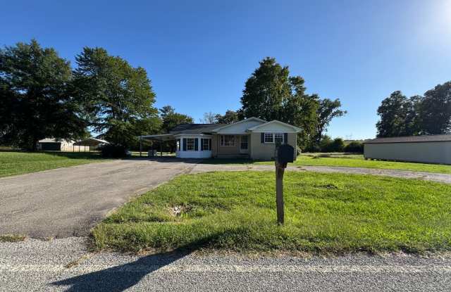 2 Bed, 1 Bath House in Dresden! photos photos