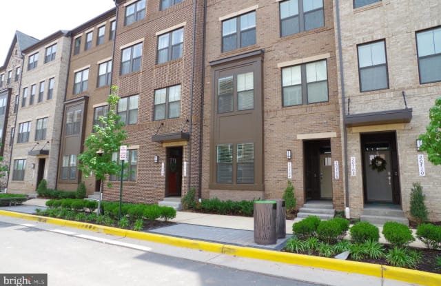 20702 WOOD QUAY DRIVE - 20702 Wood Quay Dr, Dulles Town Center, VA 20166