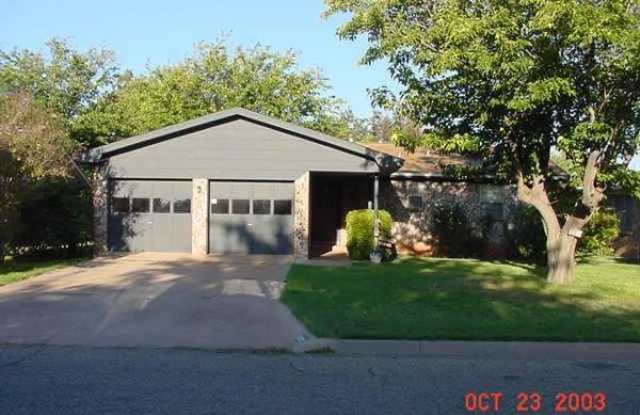 2002 Meadowbrook Drive - 2002 Meadowbrook Drive, Abilene, TX 79603