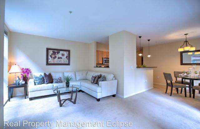 118 107th Ave NE Apt B215 Gallery 2