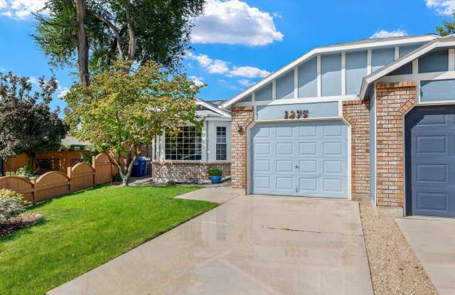 Available Now, 2bd/1b Townhome in SE Boise! Gallery 3