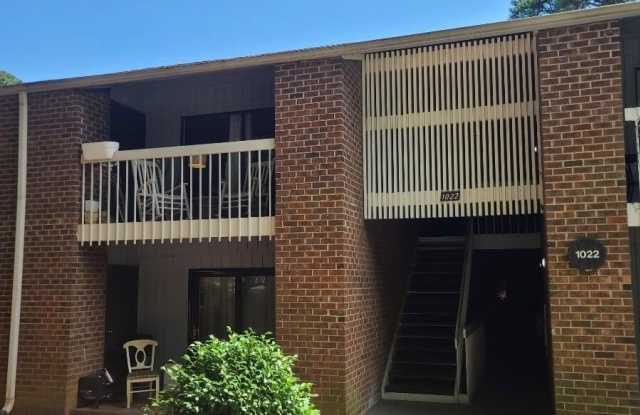 1022 Sandlin Place Gallery 2