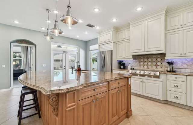 3744 Golden Eagle Drive Gallery 4