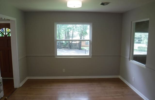 1834 Sunset Lane Gallery 4