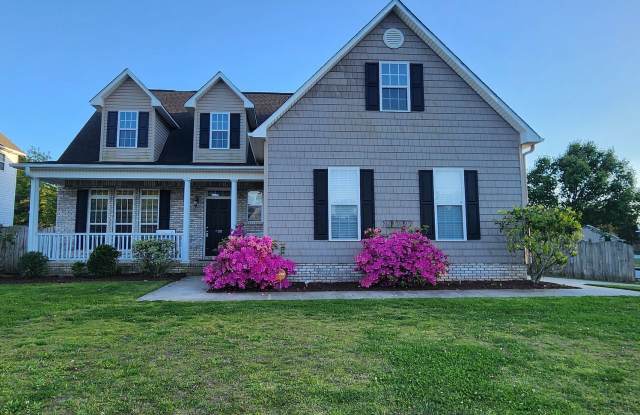 302 Savannah Drive, Jacksonville with Bonus Room - 302 Savannah Drive, Jacksonville, NC 28546