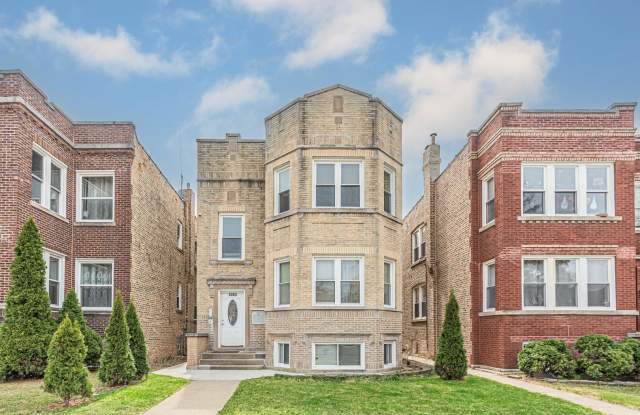 6005 W Dakin Street - 6005 West Dakin Street, Chicago, IL 60634