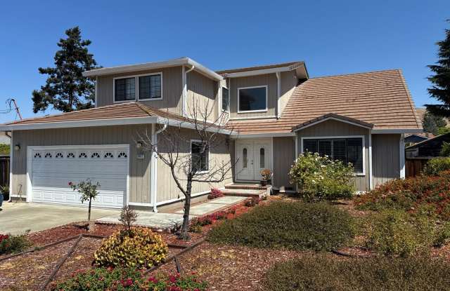 Spacious 5BD Fremont Home | 2-Story w/ Huge Backyard, Deck  Patio photos photos