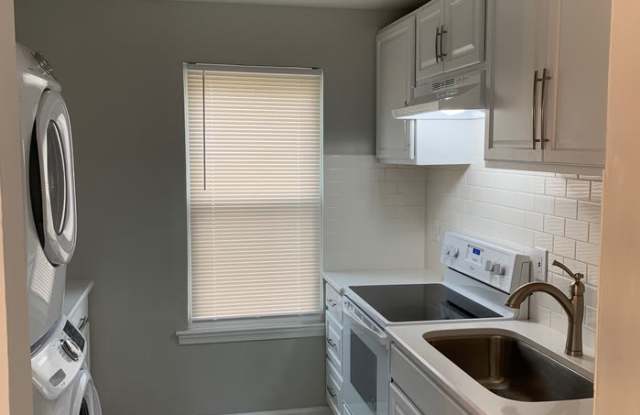 581 East Lenoir Street - 581 East Lenoir Street, Raleigh, NC 27601 581 East Lenoir Street - 581 East Lenoir Street, Raleigh, NC 27601