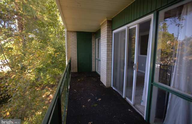 9280 ADELPHI ROAD Gallery 2