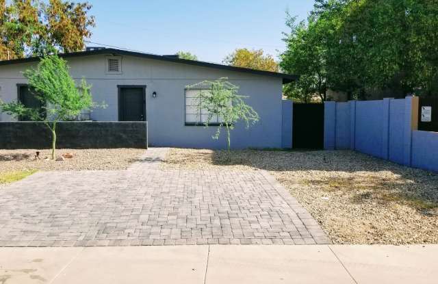 952 E TEMPE Drive - 952 East Tempe Drive, Tempe, AZ 85281