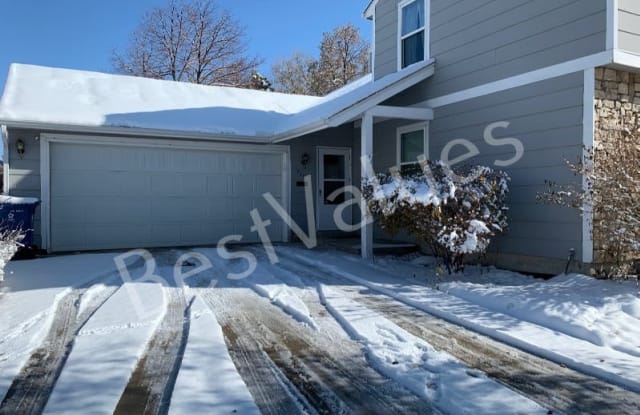 976 S Rifle St - 976 South Rifle Street, Aurora, CO 80017