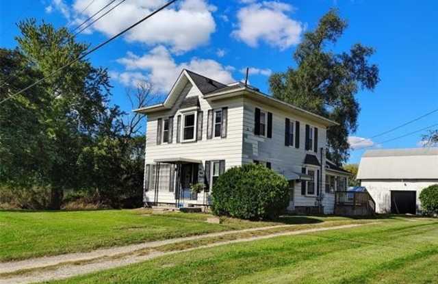 10940 W Grand River Road Gallery 1