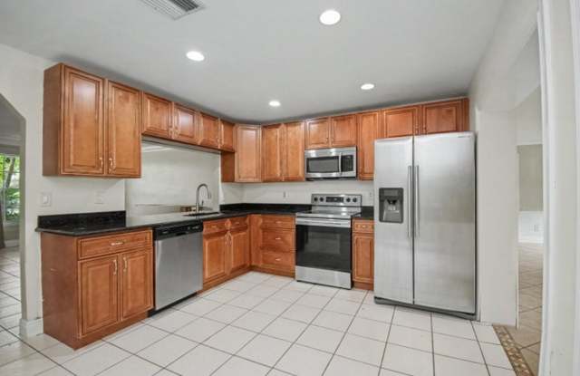 71 18th Avenue S, Lake Worth Beach, FL 33460 photos photos
