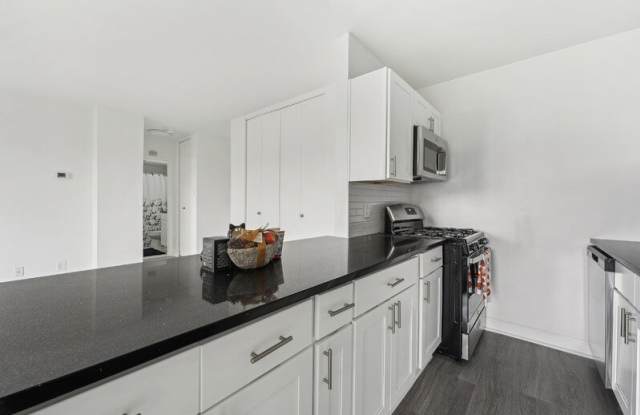 The Ashlawn at Southern Towers photos photos