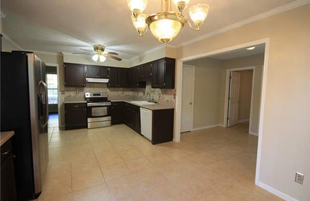2207 Heritage Trace View Gallery 3