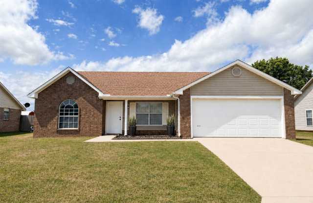 3 bed 2 bath house in Greenwood, AR photos photos