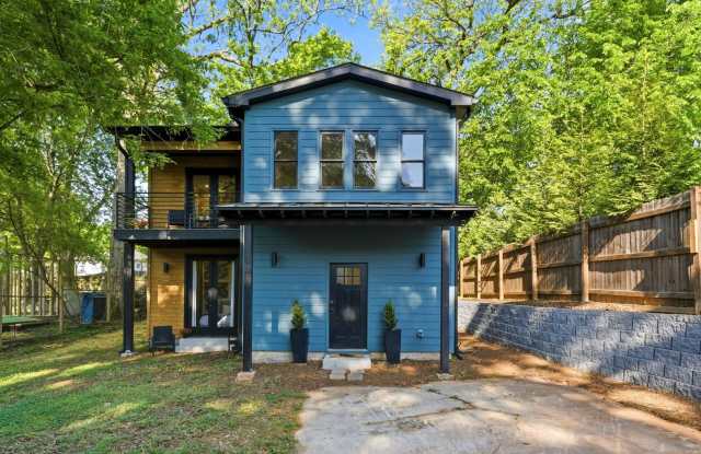 2BR Kirkwood Home - Mins to Downtown ATL, Emory & Decatur Gallery 1