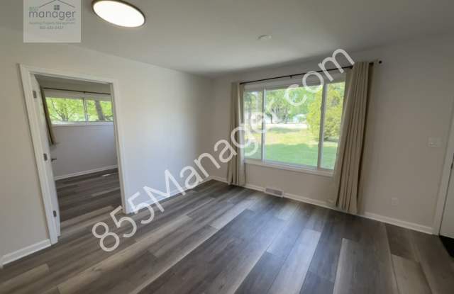 Fully Renovated 3-Bedroom Home with Sunroom and Open Floor Plan Gallery 4