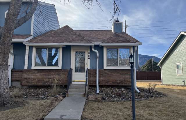 886 London Green Way - 1 photos photos