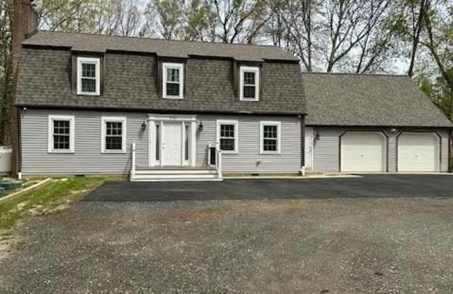 3180 FORREST AVENUE photos photos