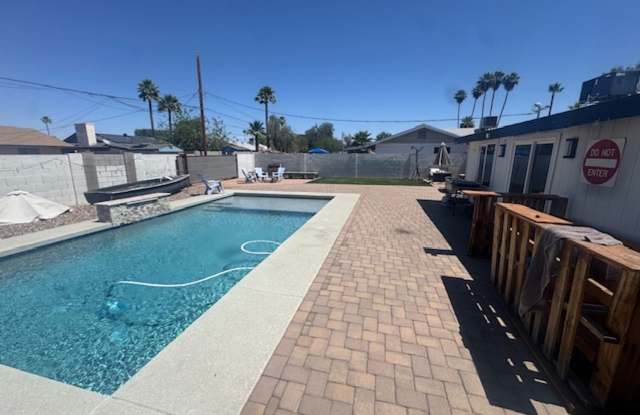 6 BED HOUSE CLOSE TO ASU CAMPUS photos photos