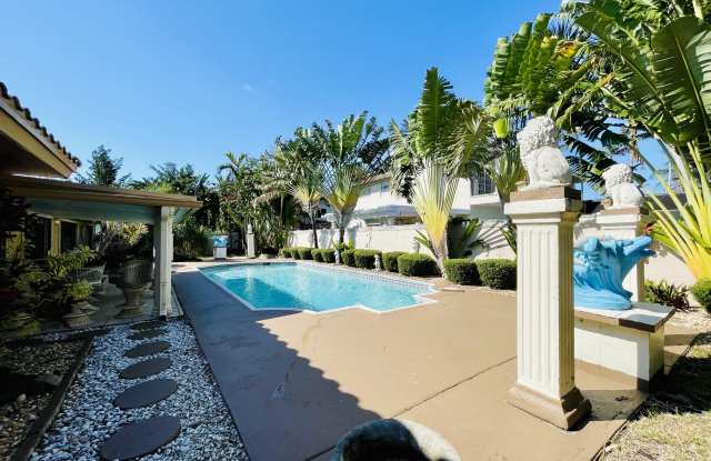 2725 NE 27th Court photos photos