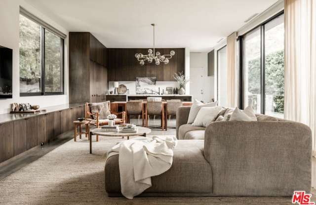 2013 Louella Avenue photos photos