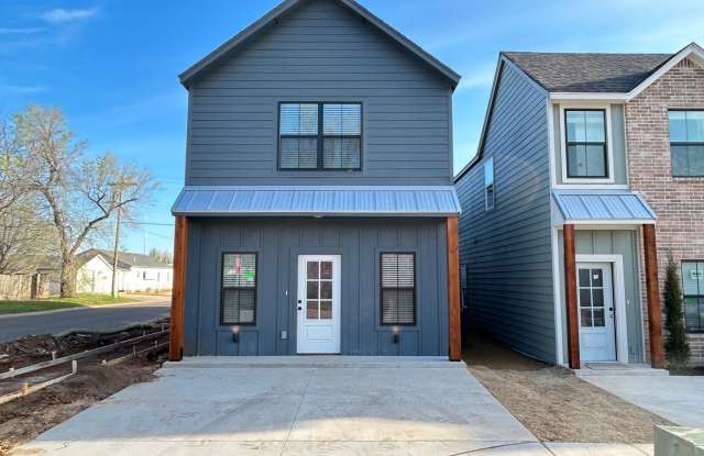 Brand New Duplexes Downtown Edmond - 600 West 2nd Street, Edmond, OK 73003