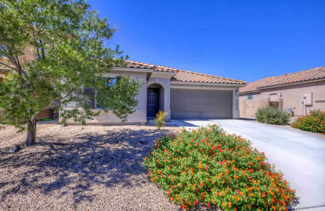 Welcome to this charming 3 bedroom, 2 bathroom home! photos photos
