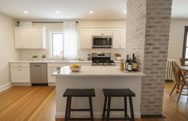 52 BLENFORD Rd. photos photos