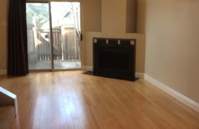 12214 APRICOT DR Gallery 4