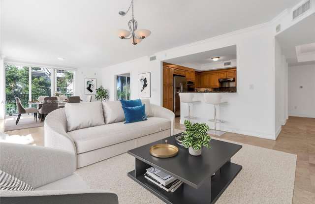 9 NE 20th Ave photos photos