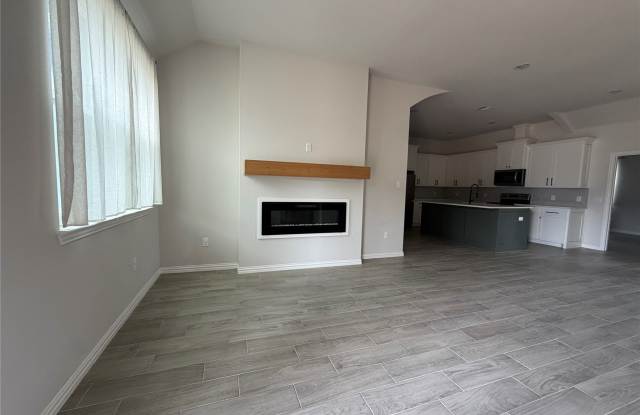 6111 Collins Court Gallery 3